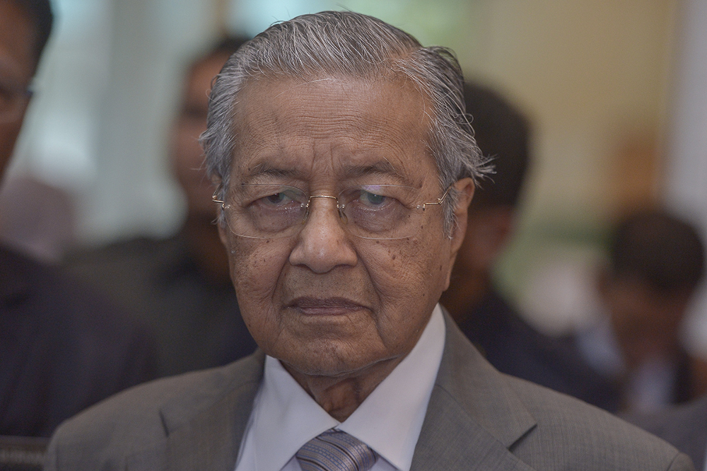 Prime Minister Tun Dr Mahathir Mohamad attends the supreme management of the federal statutory bodies event in Putrajaya, January 28, 2018. u00e2u20acu201d Picture by Mukhriz Hazim