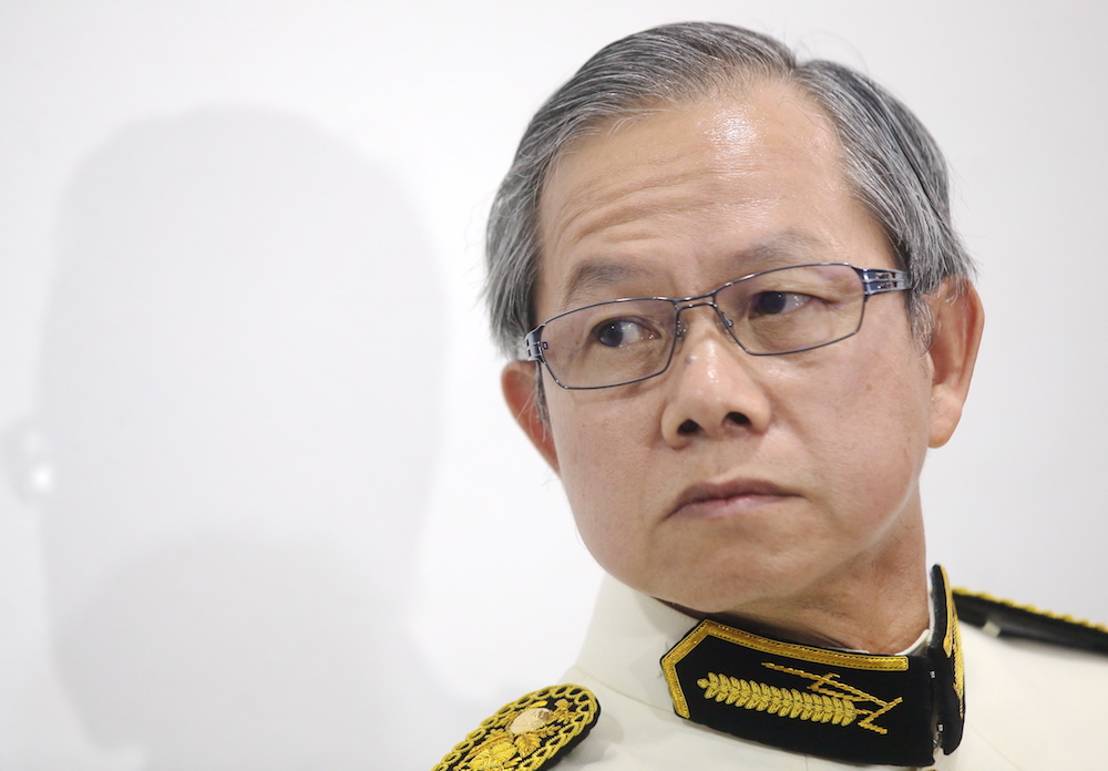 Deputy Health Minister Dr Lee Boon Chye speaks to reporters in Gopeng January 31, 2019. u00e2u20acu201d Picture by Farhan Najib