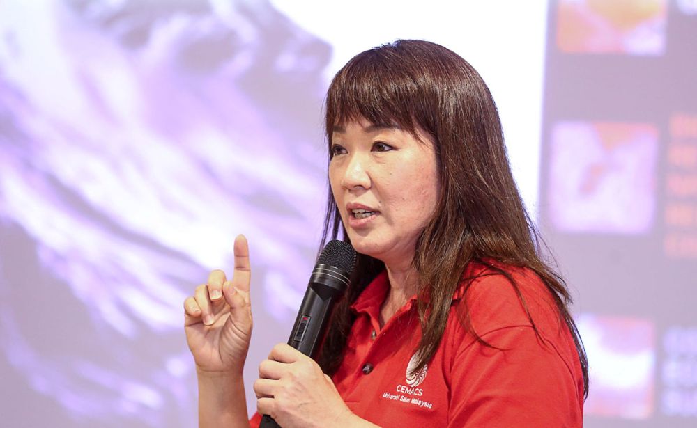 Datuk Aileen Tan Shau Hwai delivers a speech at the Centre For Marine and Coastal Studies, Teluk Bahang January 18, 2019. u00e2u20acu201d Picture by Sayuti Zainudin