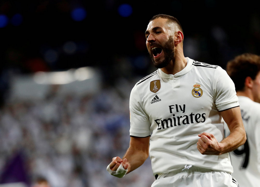 Real Madridu00e2u20acu2122s Karim Benzema celebrates scoring their fourth goal at the Santiago Bernabeu Stadium in Madrid, Spain, January 25, 2019. u00e2u20acu201d Reuters picnnn