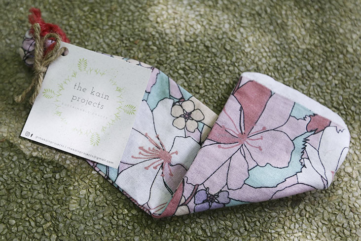 The Kain Projects also make these small cloth pouches that are perfect for carrying your chopsticks or utensils around.