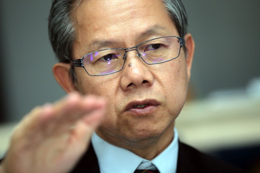 Deputy Health Minister Dr Lee Boon Chye speaks during an interview with Malay Mail January 31, 2019. u00e2u20acu201d Picture by Farhan Najib