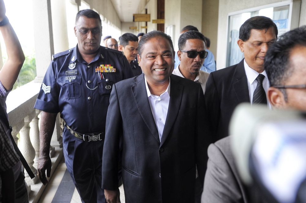 Datuk Seri Abdul Azeez Rahim leaves the Kuala Lumpur High Court January 16, 2018. u00e2u20acu2022 Picture by Shafwan Zaidon