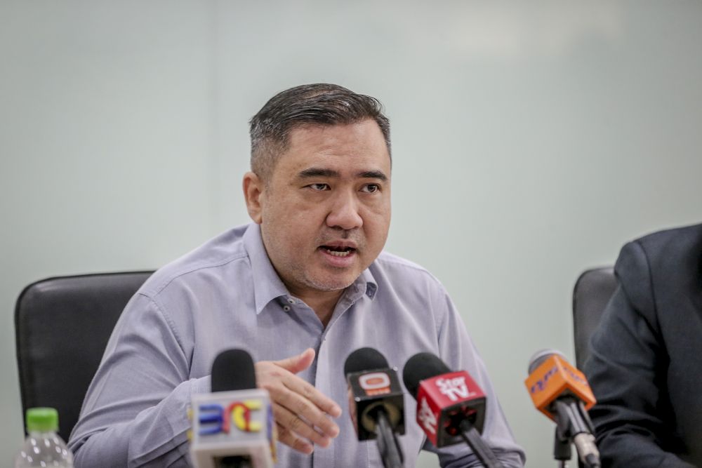 Anthony Loke speaks during a visit to the Land Public Transport Agencyu00e2u20acu2122s Central Territory office in Kelana Jaya January 25, 2019. u00e2u20acu2022 Picture by Firdaus Latif