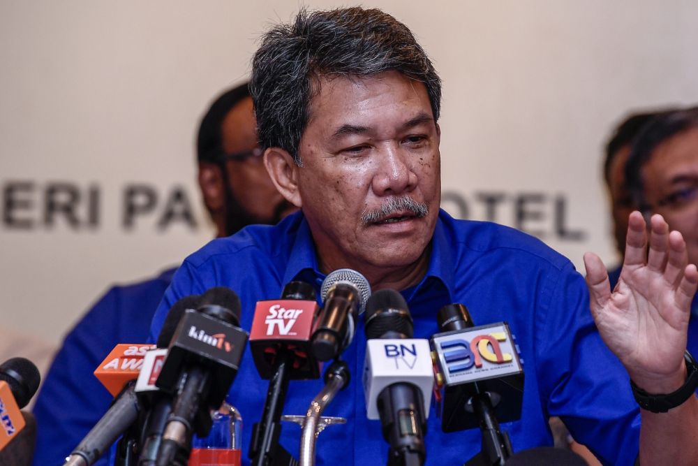 BN deputy chairman Datuk Seri Mohamad Hasan speaks during a press conference at the Seri Pacific Hotel Kuala Lumpur January10, 2019. u00e2u20acu201d Picture by Hari Anggarann