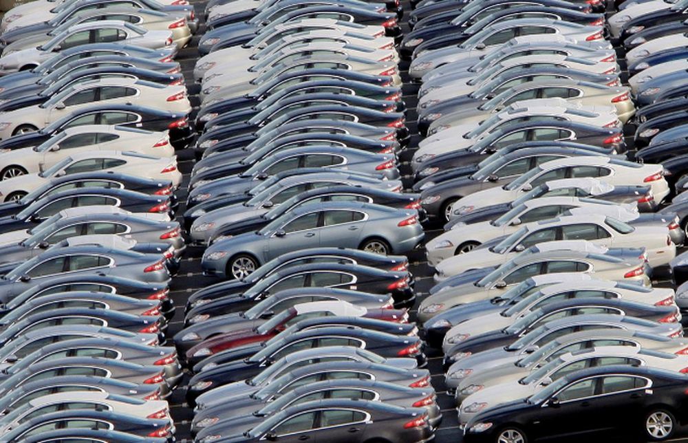 Jaguar cars are seen parked in rows at the Castle Bromwich plant in Birmingham, Britain, January 19, 2009. u00e2u20acu201d Reuters pic