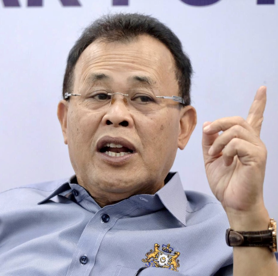 Datuk Osman Sapian maintains there has been no drop in Singaporeans visiting the state due to ongoing bilateral disputes. u00e2u20acu201d Picture by Ben Tan