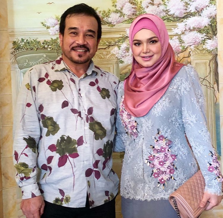 Siti Nurhaliza’s husband, Datuk Seri Khalid Mohamad Jiwa, is among the first to always wish her ‘Happy Birthday’. — Picture via Instagram/Siti Nurhaliza