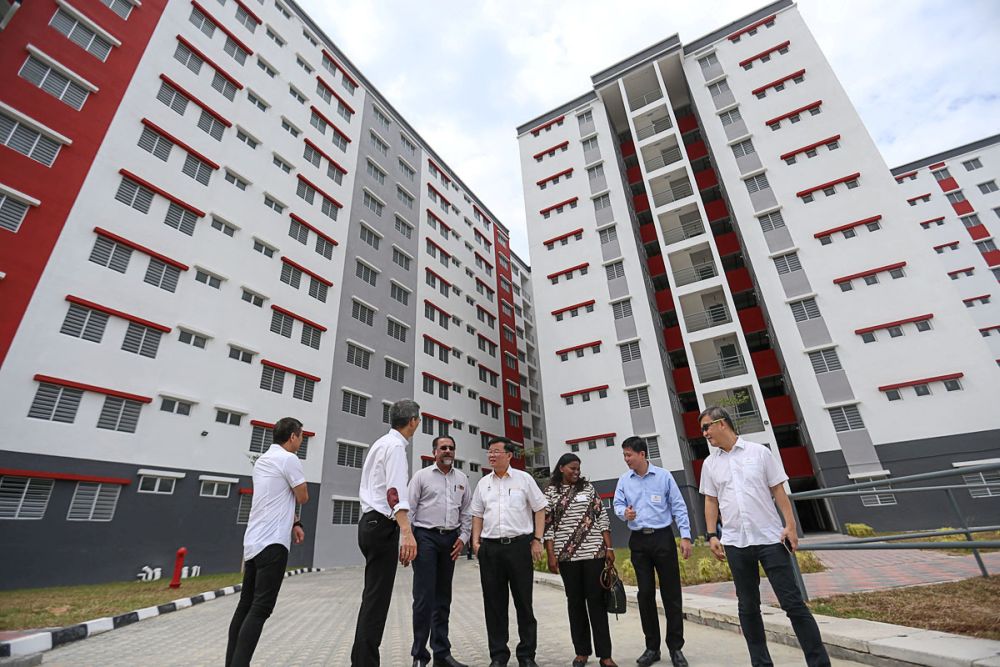 Penang Chief Minister Chow Kon Yeow (centre) along with other state excos during a site visit at the new Westlite Purpose-Built Workers Accomodation in Bukit Minyak  January 29, 2019. u00e2u20acu2022 Picture by Sayuti Zainudin