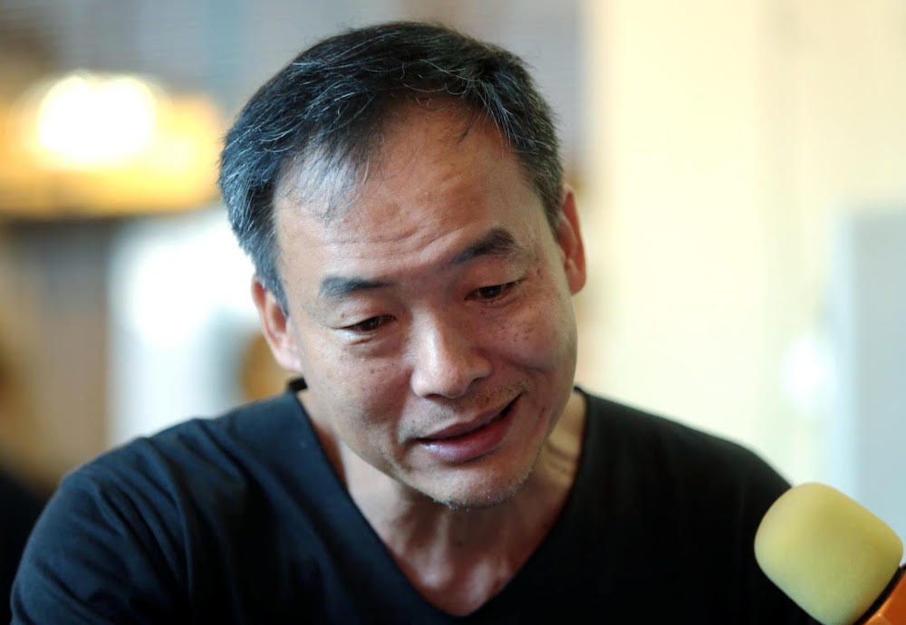 Grieving father Chong Kam Fei wants answers from his sonu00e2u20acu2122s school on how his son drowned during a swimming session. u00e2u20acu201d Picture by Julia Chan