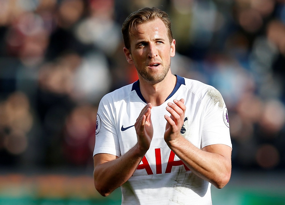 Tottenhamu00e2u20acu2122s Harry Kane applauds fans after the match against Burnley at Turf Moor in Burnley February 23, 2019. u00e2u20acu201d Reuters pic