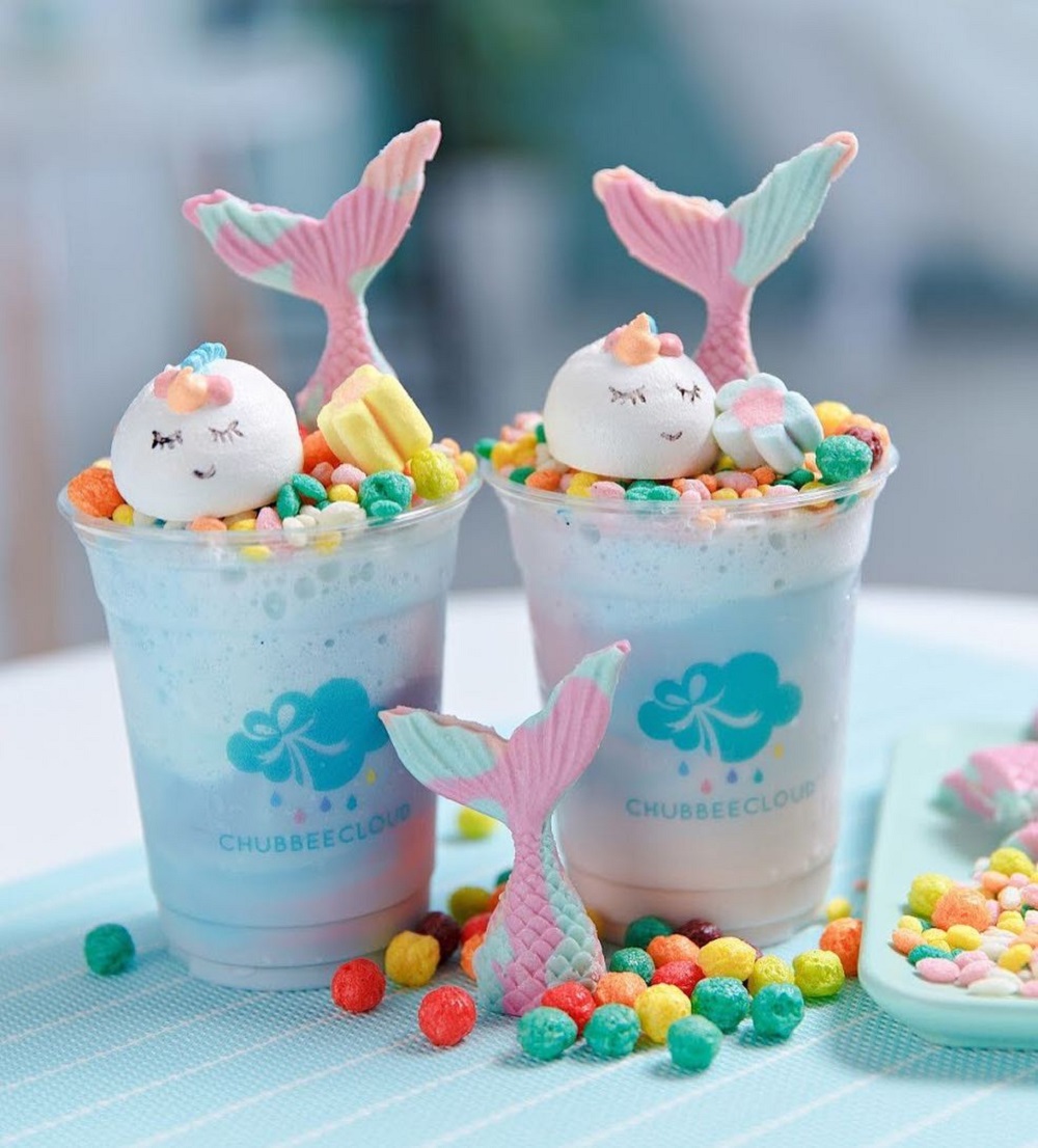 The Magical Mericon Milkshake comes with a meringue unicorn and a white chocolate mermaid tail. — Picture from Instagram/chubbeecloud
