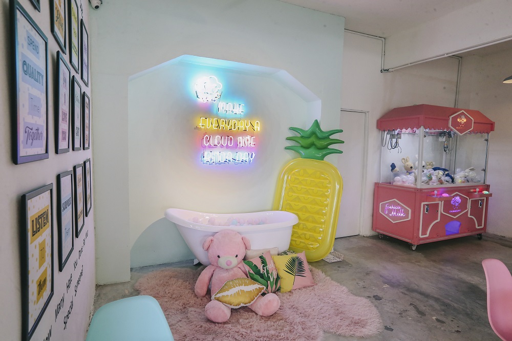 Chubbee Cloud has proved to be a hit with the young Instagram crowd. — Picture by Firdaus Latif