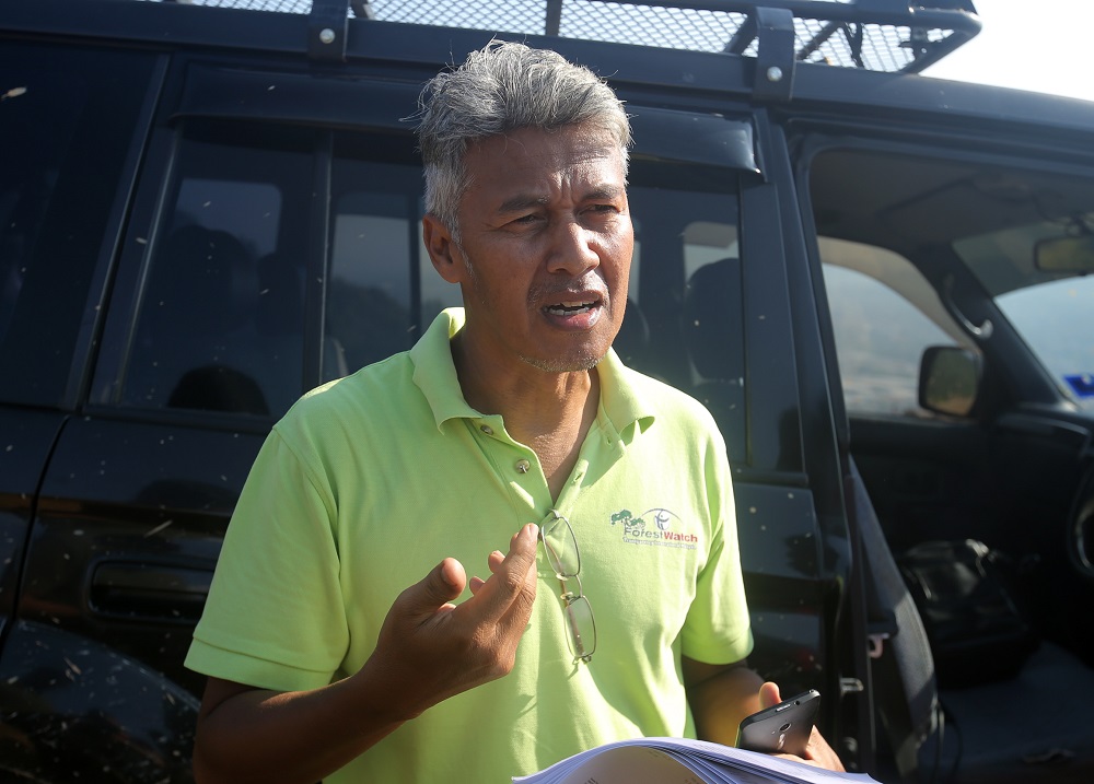 Sahabat Alam Malaysia field officer Meor Razak Meor Abdul Rahman speaks to Malay Mail near Kledang Hill in Ipoh February 6, 2019. — Picture by Farhan Najib
