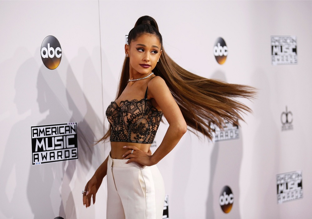 Singer Ariana Grande arrives at the 2016 American Music Awards in Los Angeles November 20, 2016. u00e2u20acu201d Reuters pic