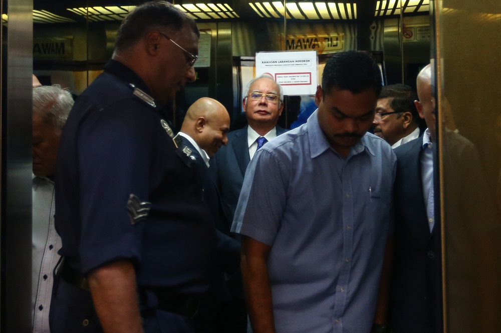Datuk Seri Najib Razak arrives at the Kuala Lumpur High Court February 11,2019. u00e2u20acu201d Picture by Ahmad Zamzahuri 