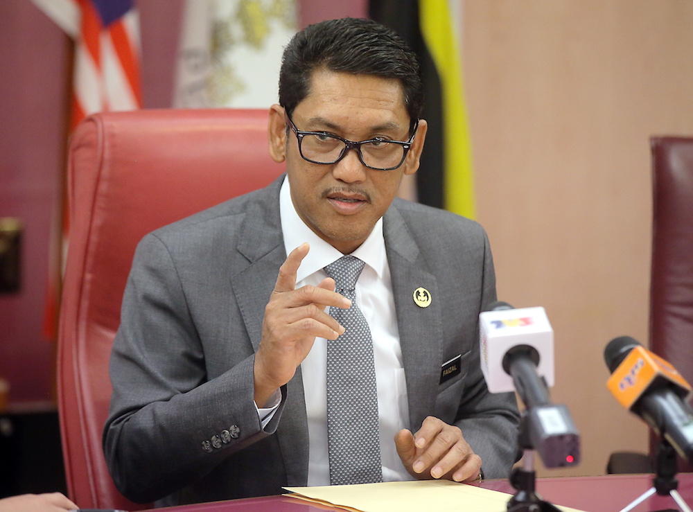 Mentri Besar Datuk Seri Ahmad Faizal Azumu speaks to reporters at his office in the State Secretariat Building, Ipoh February 14, 2019. u00e2u20acu201d Picture by Farhan Najib