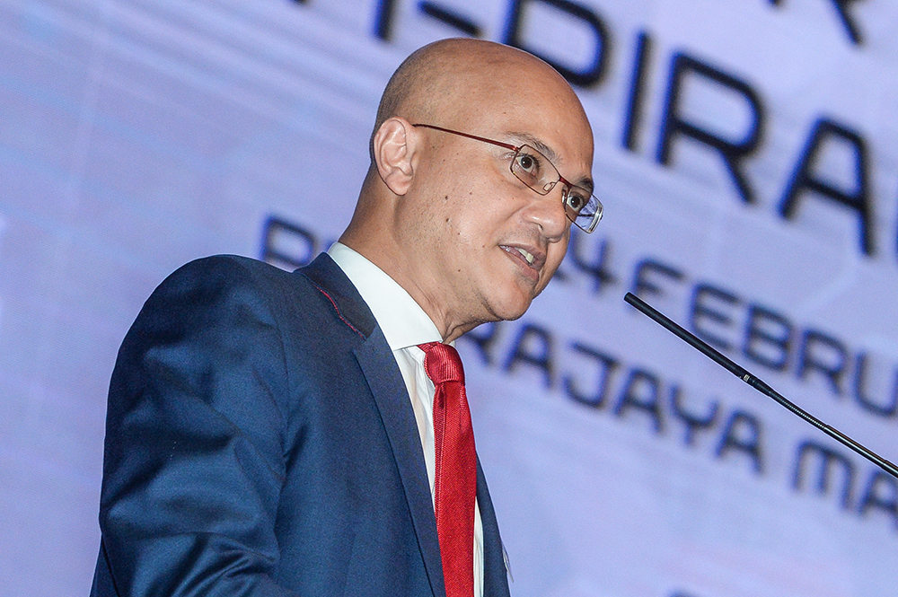 Malaysian Communication and Multimedia Commission (MCMC) chairman, Al-Ishsal Ishak, addresses the Kuala Lumpur Digital Content Anti-Piracy Summit in Putrajaya February 14, 2019. — Picture by Miera Zulyana