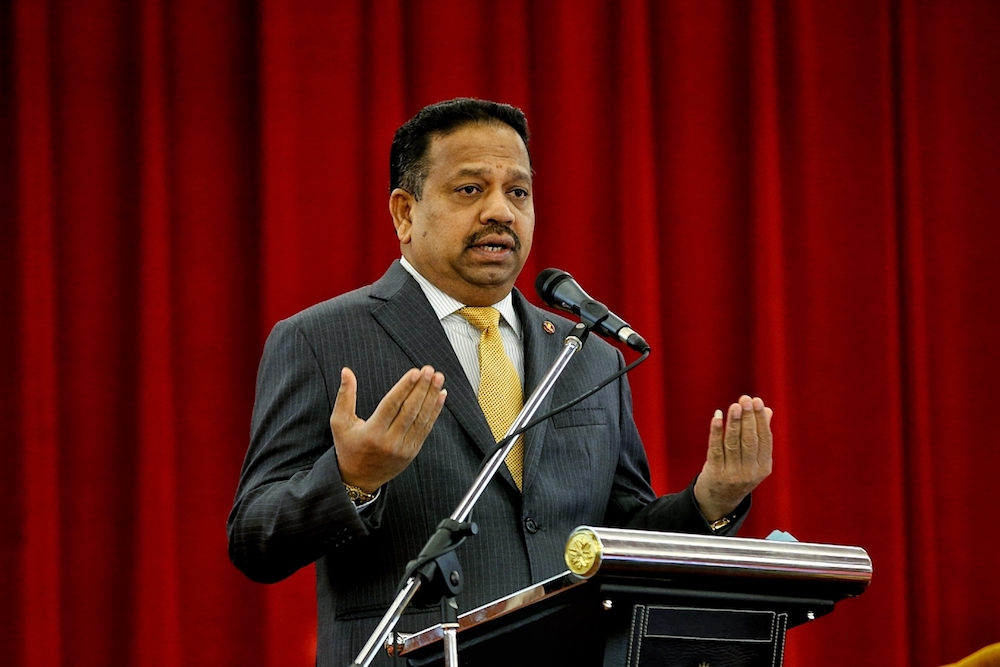Dewan Negara president Tan Sri SA Vigneswaran officiates the Dewan Negara Reforms Agenda Roundtable in Kuala Lumpur February 18, 2019. u00e2u20acu201d Picture by Ahmad Zamzahuri