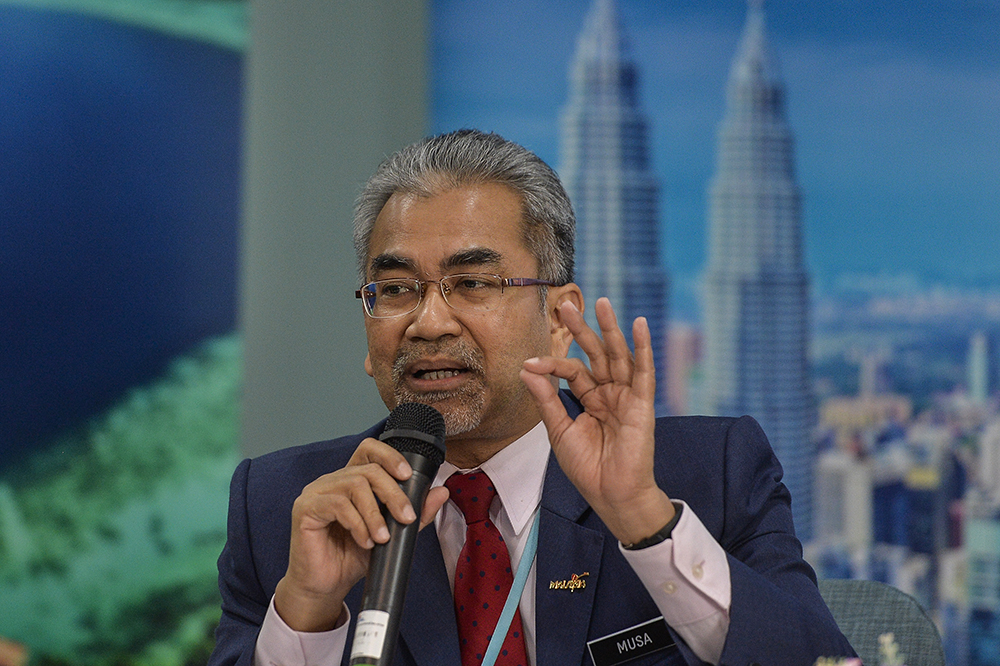 Ministry of Tourism, Arts and Culture director Datuk Musa Yusof speaks during the press conference on Malaysiau00e2u20acu2122s tourism in 2018 in Putrajaya on February 27, 2019. u00e2u20acu201d Picture by Miera Zulyana