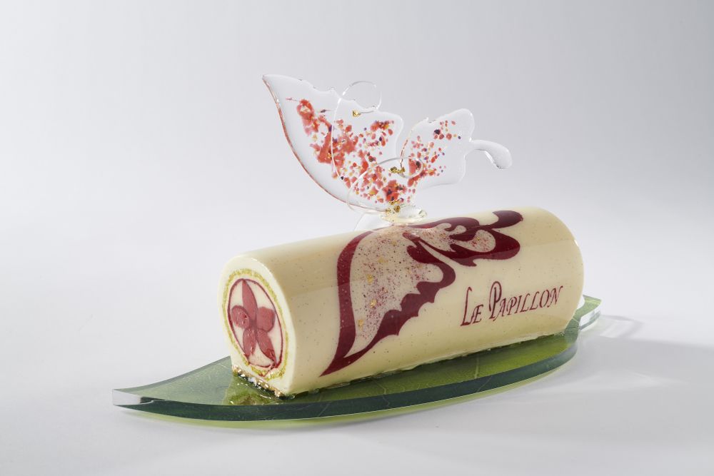 The frozen fruit dessert with a butterfly on top. — Picture by Julien Bouvier