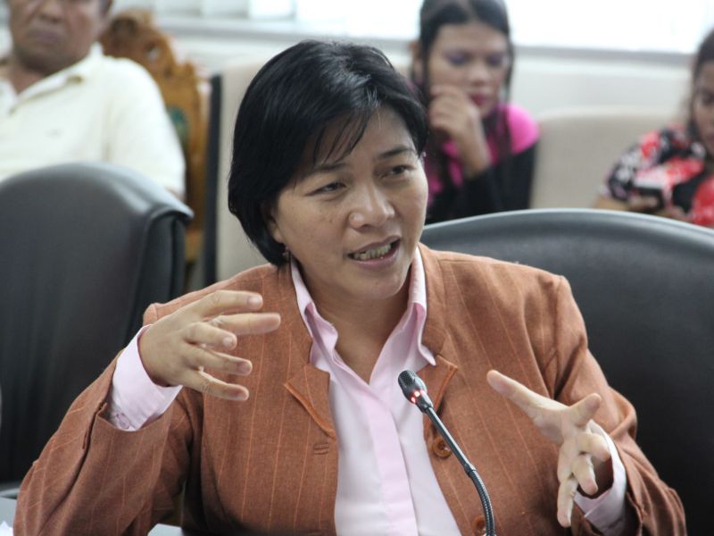 Pembantu menteri Jannie Lasimbang berkata kerajaan negeri akan meminda undang-undang perkahwinan bawah umur agar selari dengan kerajaan Persekutuan. u00e2u20acu201d Foto ihsan Facebook/Jannie Lasimbang