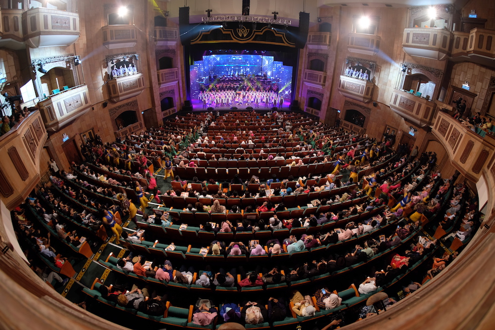 CHANGE CAPTION Interior of Istana Budaya. u00e2u20acu201d Bernama pic