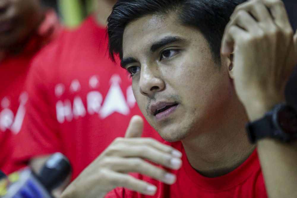 Parti Pribumi Bersatu Malaysia Armada chief Syed Saddiq Syed Abdul Rahman speaks during a press conference in Beranang, Semenyih February 20, 2019. u00e2u20acu201d Picture by Hari Anggara