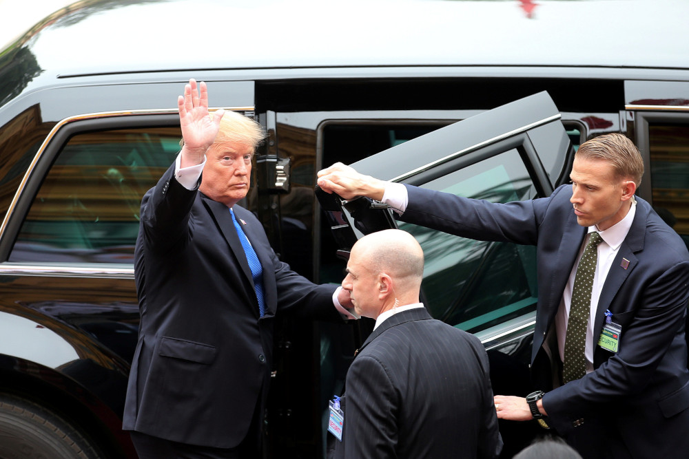 US President Donald Trump waves after a meeting with his Vietnamese counterpart Nguyen Phu Trong (not pictured) at the Presidential Palace, ahead of the second US-North Korea summit, in Hanoi, Vietnam February 27, 2019. u00e2u20acu201d Reuters pic 