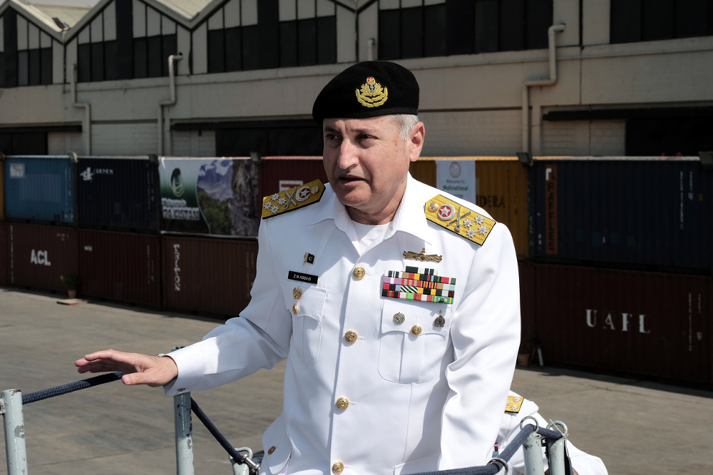 Pakistan Navyu00e2u20acu2122s Chief of the Naval Staff Admiral Zafar Mahmood Abbasi visits Malaysiau00e2u20acu2122s KD Mahawangsa in Karachi February 10, 2019. u00e2u20acu201d Bernama pic