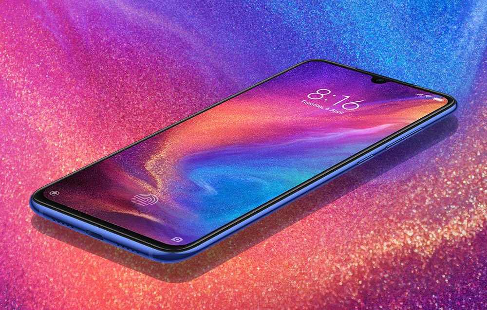 According to Xiaomi, the Mi 9 will use Samsungu00e2u20acu2122s Amoled display that has a small notch to house a customised micro-selfie camera. u00e2u20acu201d Picture via SoyaCincau