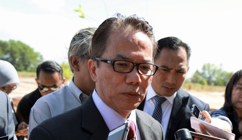 Datuk Liew Vui Keong said the government has taken everything into consideration for the Cabinet to decide on the abolition of the mandatory death sentence. u00e2u20acu201d Picture by Roysten Rueben
