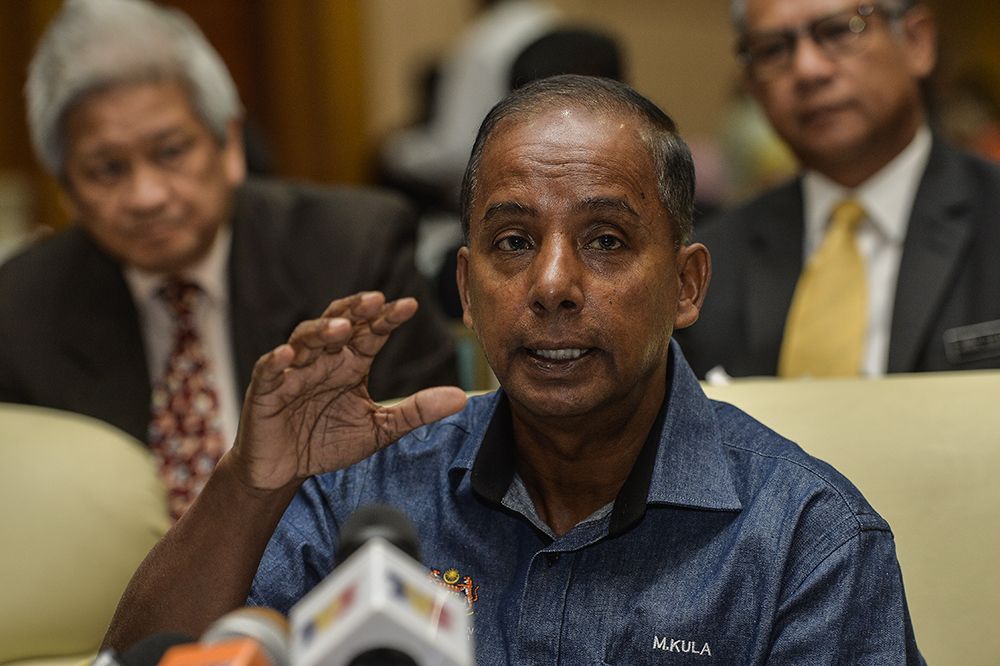 Human Resources Minister M. Kulasegaran speaks during launch of National Wage Index in Putrajaya February 19, 2019. u00e2u20acu2022 Picture by Miera Zulyana