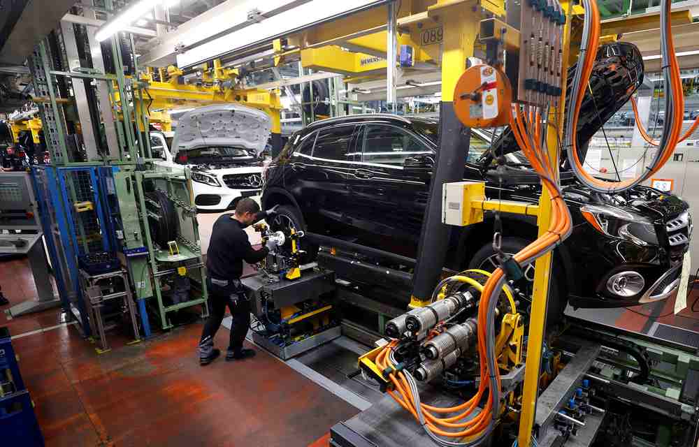 An employee of German car manufacturer Mercedes Benz installs wheels at a A-class model at the production line at the Daimler factory in Rastatt February 4, 2019. u00e2u20acu201d Reuters pic