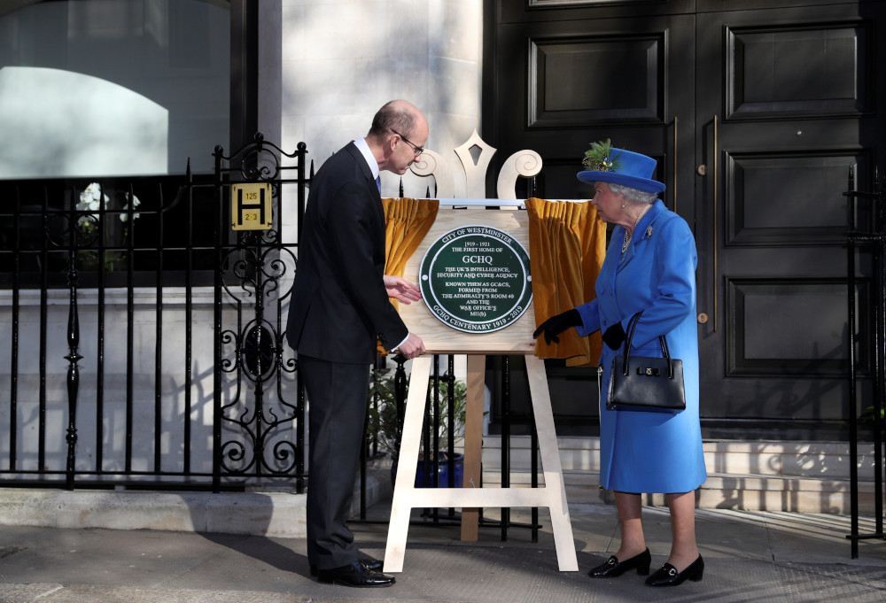 Britainu00e2u20acu2122s Queen Elizabeth meets with GCHQ Director Jeremy Fleming as she visits Watergate House to mark the centenary of the GCHQ (Government Communications Head Quarters) in London, Britain, February 14, 2019. u00e2u20acu201d Reuters pic  
