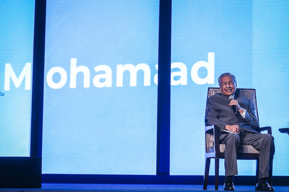 Prime Minister Tun Dr Mahathir Mohamad speaks at the Invest Malaysia 2019 conference in Kuala Lumpur March 19, 2019. u00e2u20acu201d Picture by Firdaus Latif