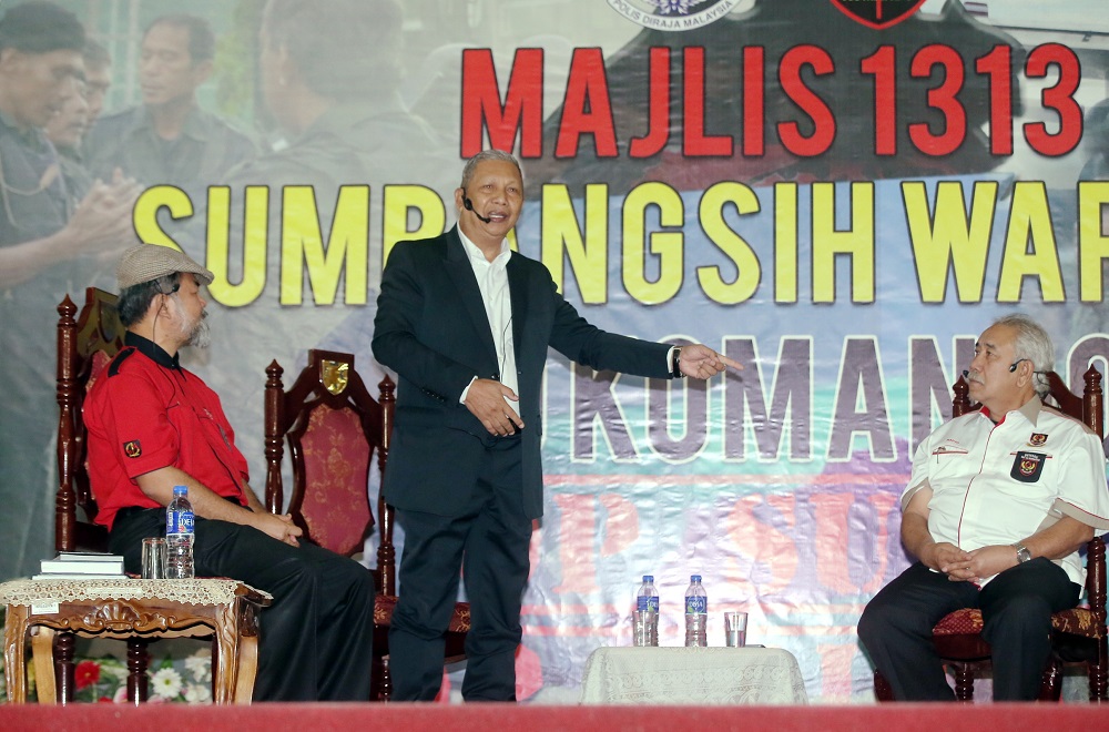 Former inspector-general of police Tan Sri Ismail Omar speaks during a remembrance event held at the Ulu Kinta General Operations Force base in Ulu Kinta March 1, 2018. u00e2u20acu201d Picture by Farhan Najib