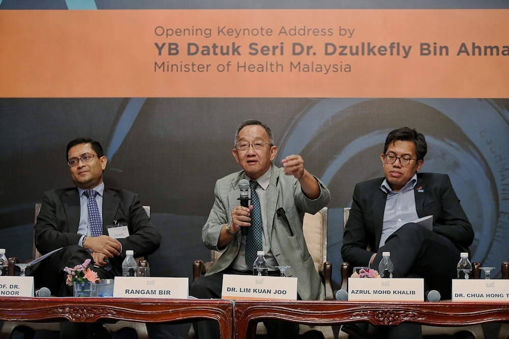 Former Hospital Kuala Lumpur director Dr Lim Kuan Joo speaks during the Malaysian Healthcare Conference 2019 in Kuala Lumpur March 7, 2019. u00e2u20acu201d Picture by Ahmad Zamzahuri