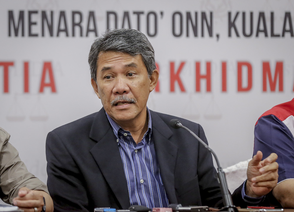 Datuk Seri Mohamad Hasan speaks during a press conference in Kuala Lumpur March 7, 2019. u00e2u20acu201d Picture by Firdaus Latif 