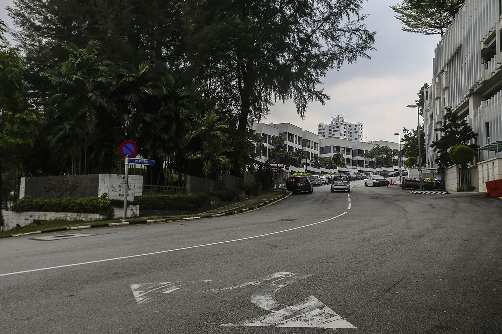 Bangsar residents claimed that the change in classifying NIH land from ‘institutional land’ in the Draft KLCP 2020 to ‘mixed development’ in the gazetted KLCP 2020 justified their fears of over-development in KL. — Picture by Hari Anggara