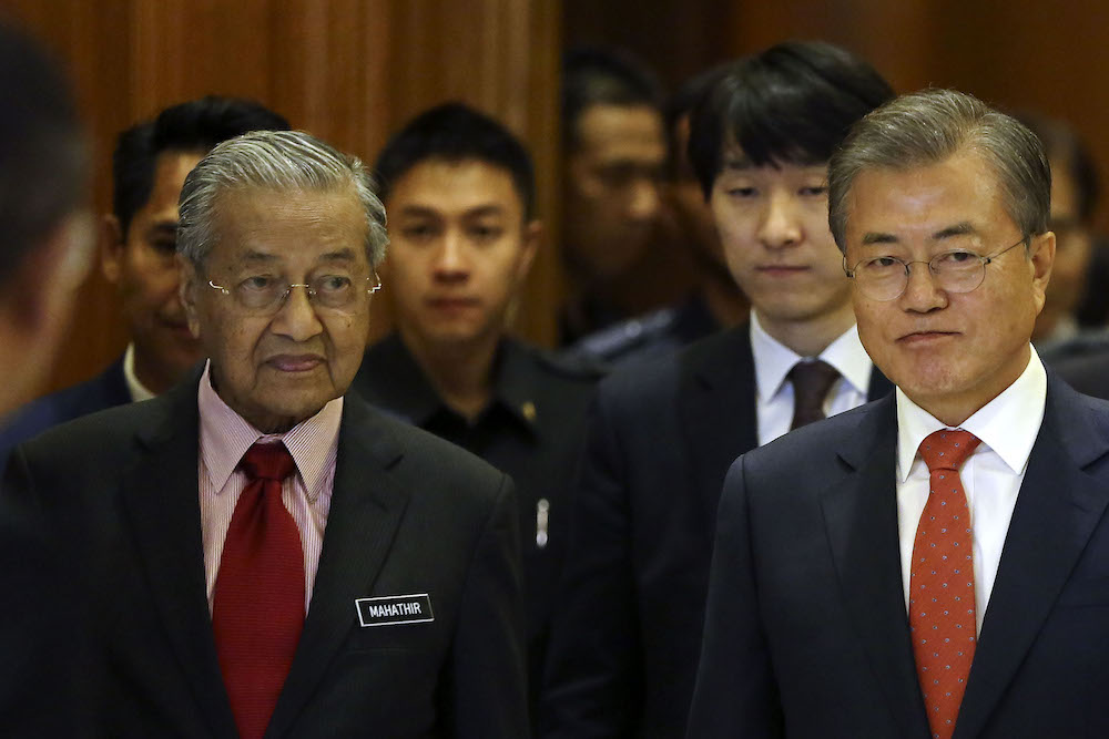 South Korean President Moon Jae-In (left) and Prime Minister Tun Dr Mahathir Mohamad (right) hold a joint press conference at Putrajaya March 13, 2019.u00e2u20acu201d Picture by Yusof Mat Isa