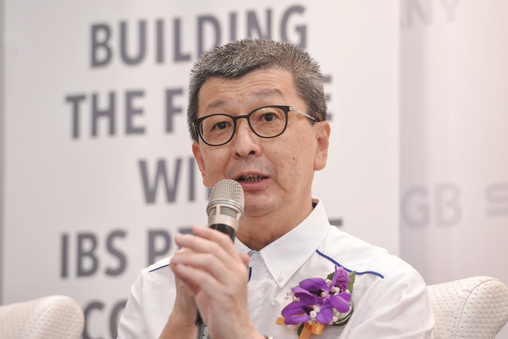 LBS and MGB Berhad group managing director, Tan Sri Lim Hock San at a press conference during opening of MGBu00e2u20acu2122s IBS concrete plant in Nilai March 15, 2019. u00e2u20acu201d Picture by Shafwan Zaidon