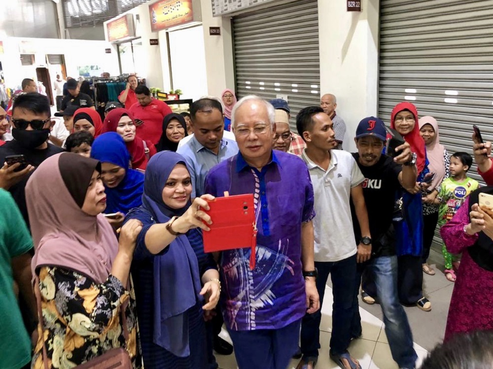 Datuk Seri Najib Razak during his visit to Medan Niaga Kampung Melayu Majidee in Johor Baru March 16, 2019. u00e2u20acu201d Picture by Ben Tan