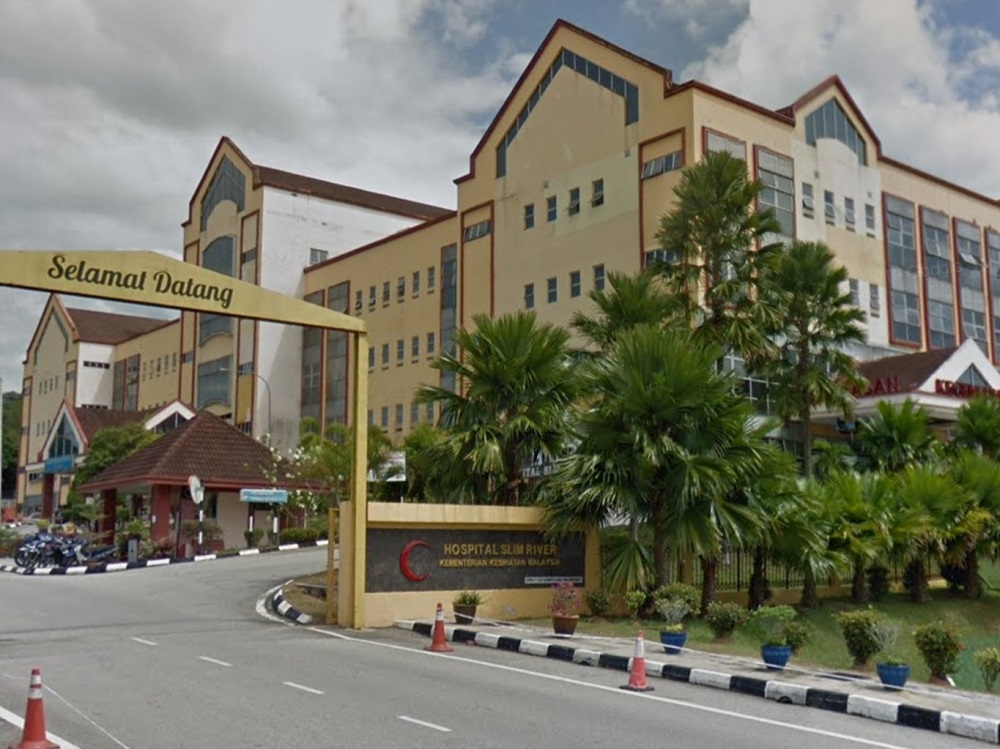 Polis berkata mayat mangsa dihantar ke Hospital Slim River untuk dibedah siasat dan kes disiasat mengikut Seksyen 41(1) Akta Pengangkutan Jalan 1987. u00e2u20acu201d Paparan skrin Google
