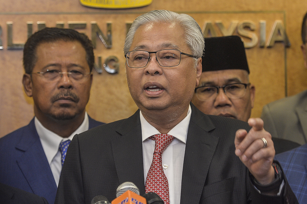 Opposition Leader Datuk Seri Ismail Sabri speaks during a press conference in Parliament March 19, 2019. u00e2u20acu201d Picture by Miera Zulyana