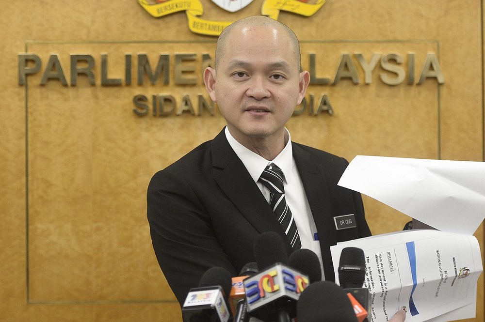 Deputy Minister of International Trade and Industry Ong Kian Ming speaks during a press conference at Parliament in Kuala Lumpur March 27, 2019. u00e2u20acu201d Picture by Mukhriz Hazim