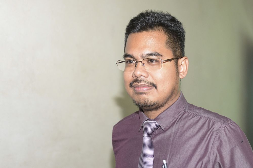 Dr Ahmad Hafizam Hasmi attends the inquest into fireman Muhammad Adib Mohd Kassimu00e2u20acu2122s death at the Shah Alam High Court March 28, 2019. u00e2u20acu201d Picture by Mukhriz Hazim