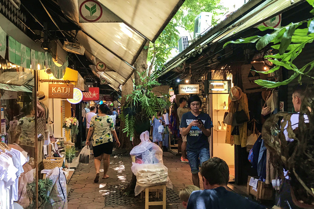 Endless shopping opportunities at Chatuchak Weekend Market. — Picture by CK Lim