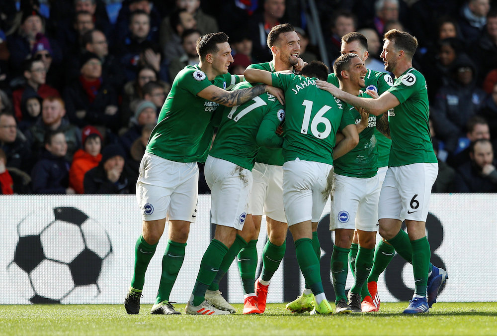 Brightonu00e2u20acu2122s Glenn Murray celebrates scoring their first goal with Lewis Dunk and team mates in their match against Crystal Palace in Selhurst Park, London, March 9, 2019. u00e2u20acu2022 Reuters picnn