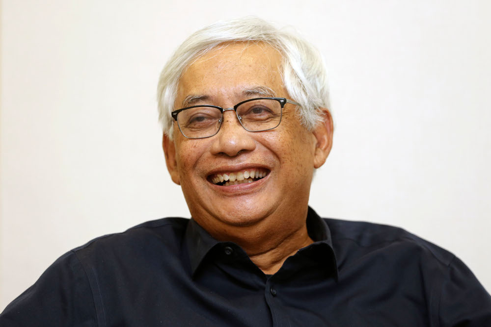 Cardiac Vascular Sentral Kuala Lumpur chairman Tan Sri Dr Yahya Awang was born into an influential family of doctors and politicians in 1950. u00e2u20acu201c Picture by Yusof Mat Isa